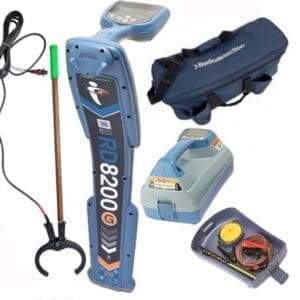 Radiodetection RD8200G TX10B Kit (with 100mm Clamp)